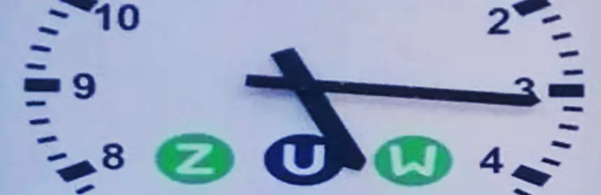Bad Liebenwerda überholte Uhr am Busbahnhof